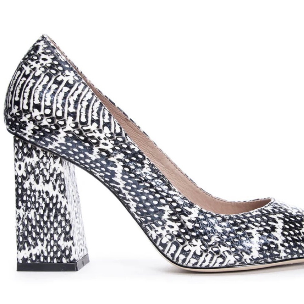 CHINESE LAUNDRY *** KYRA PUMPS *** BLOCK HEELS